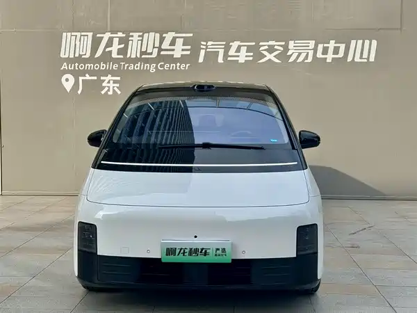Li Auto MEGA 2025