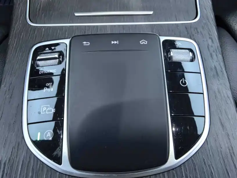 Mercedes-Benz C-Class 2019 — фото 11