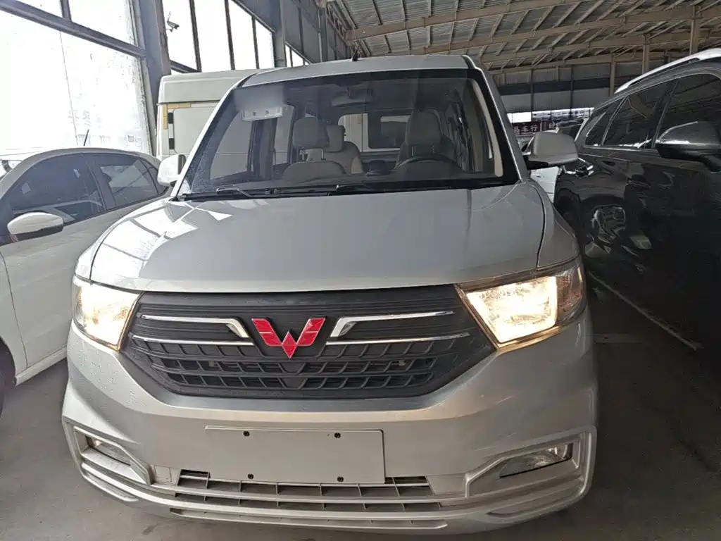 Wuling Hongguang V 2024