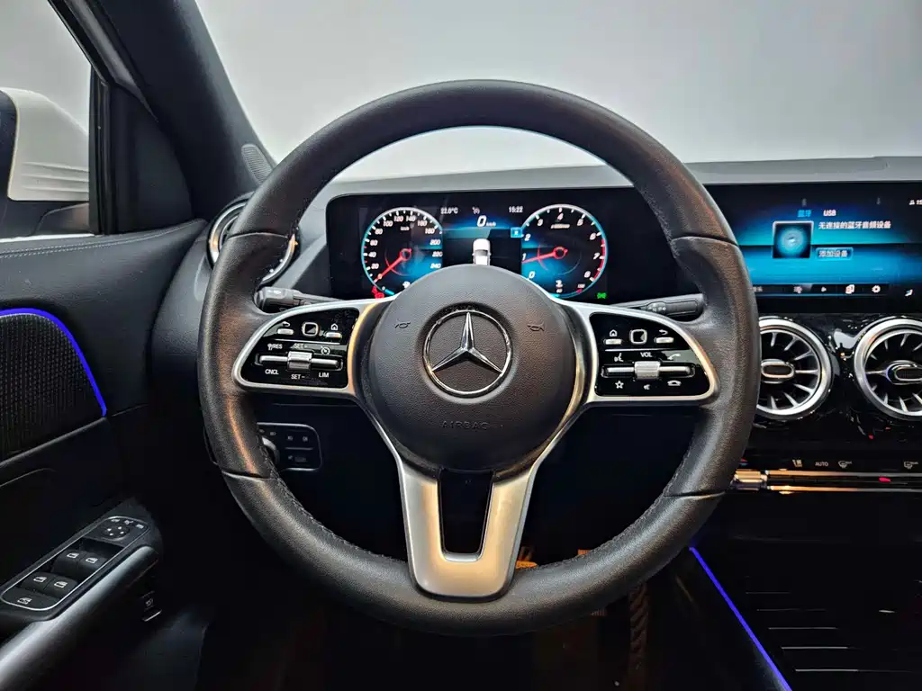 Mercedes-Benz GLA 2021 — фото 14