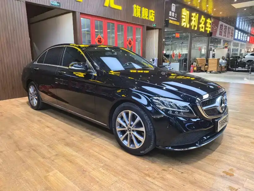Mercedes-Benz C-Class 2019