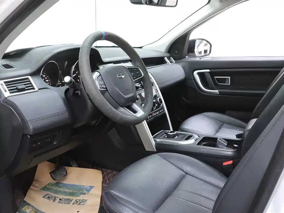 Land Rover Discovery Sport 2019 — фото 13