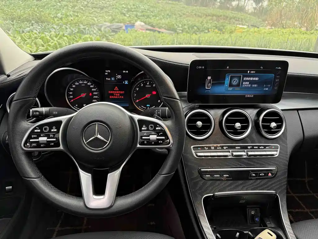 Mercedes-Benz C-Class 2019 — фото 21