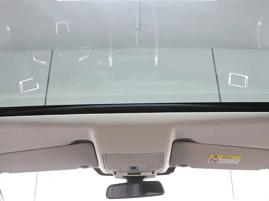 Land Rover Discovery Sport 2019 — фото 21