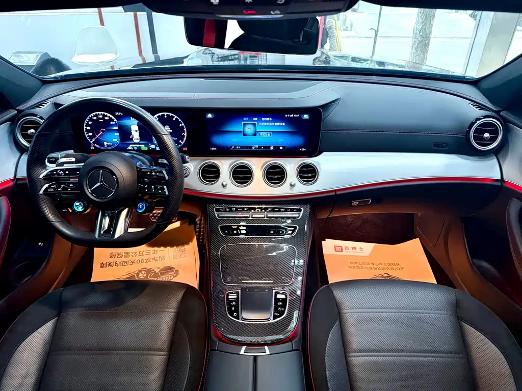 Mercedes-Benz E-Class AMG 2023 — фото 13