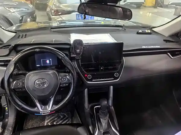 Toyota Frontlander 2023