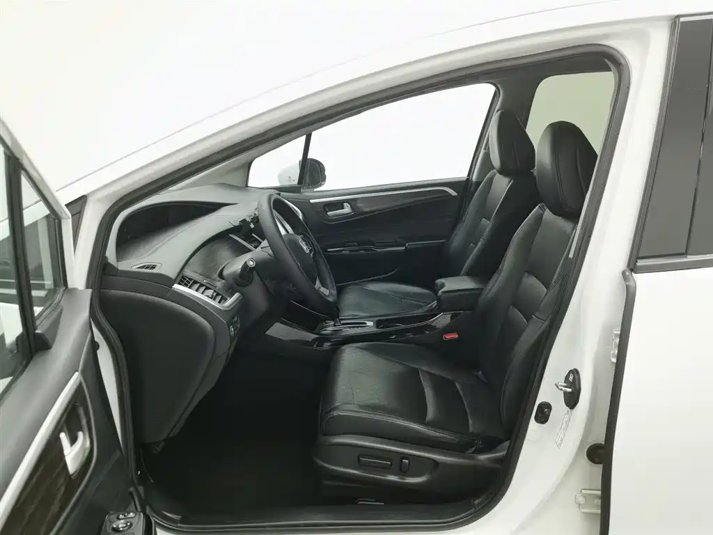 Honda Jade 2017 — фото 10
