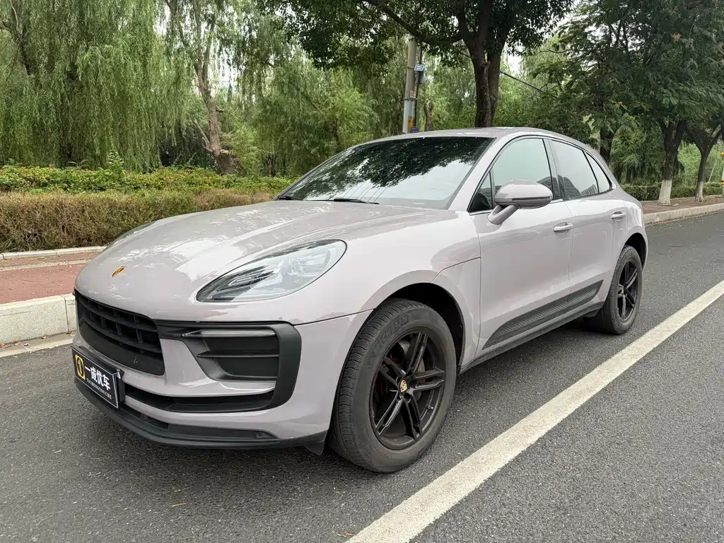 Porsche Macan 2023