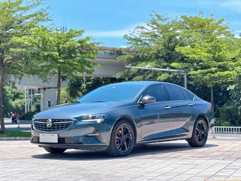 Buick Regal 2021 — фото 1