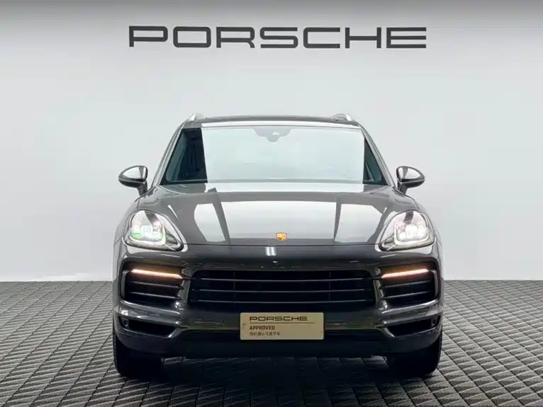 Porsche Cayenne 2020 — фото 2