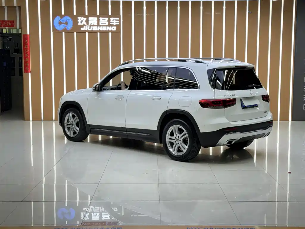 Mercedes-Benz GLB 2022
