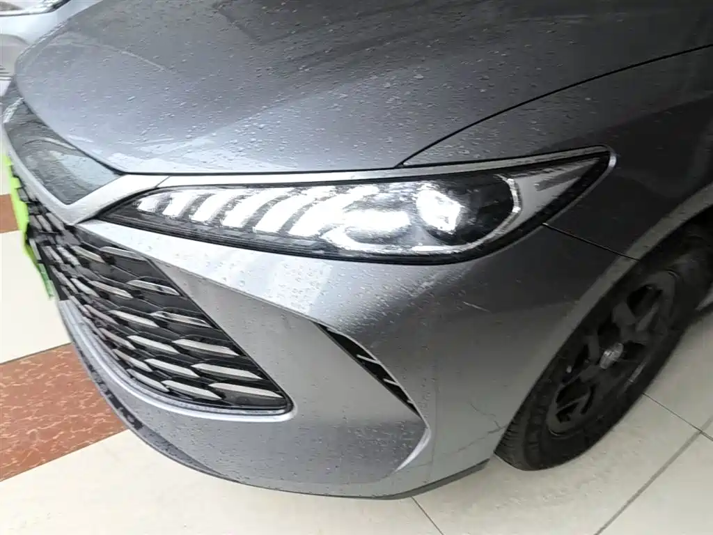 BYD Qin PLUS 2025 — фото 24