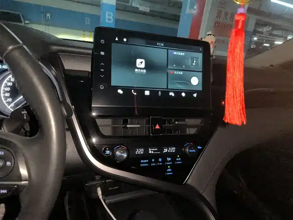 Toyota Camry 2021
