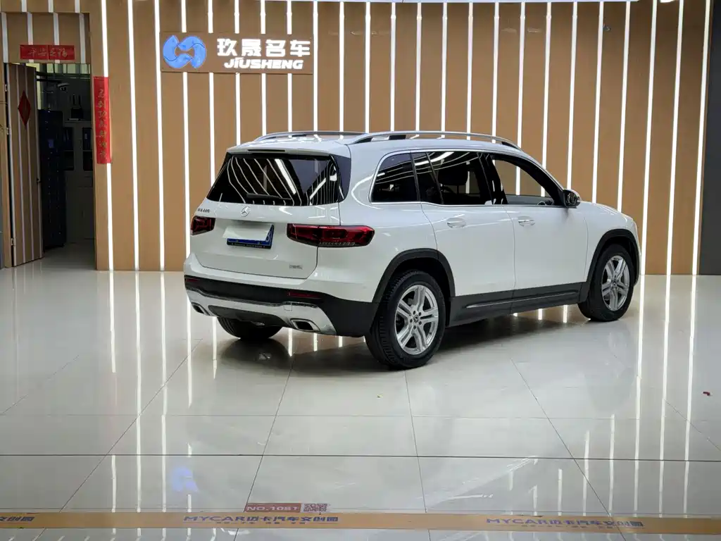 Mercedes-Benz GLB 2022