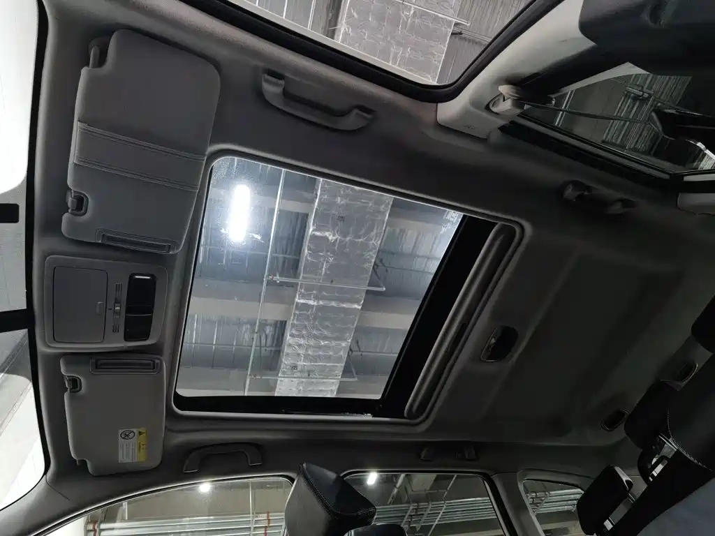 Subaru Forester 2017 — фото 14