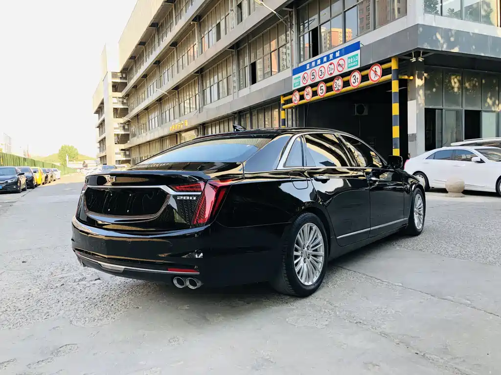 Cadillac CT6 2021 — фото 4