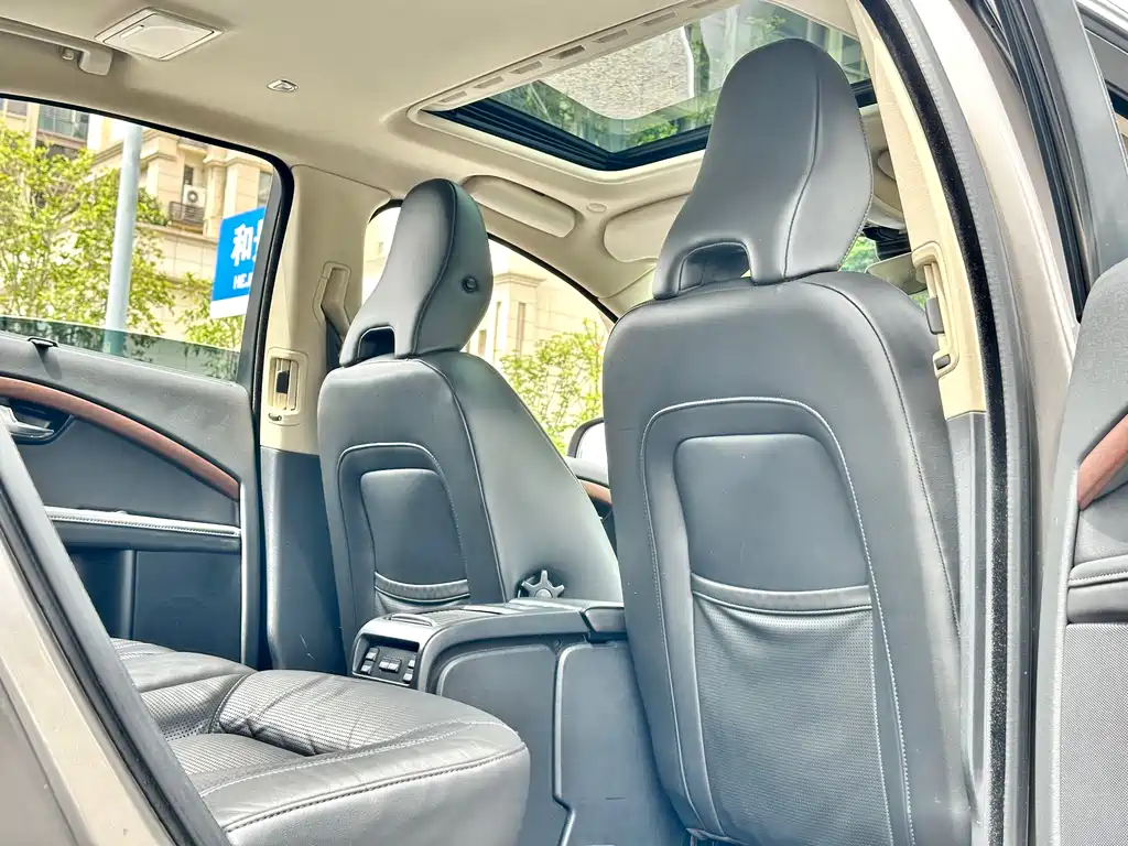 Volvo S80L 2015 — фото 28