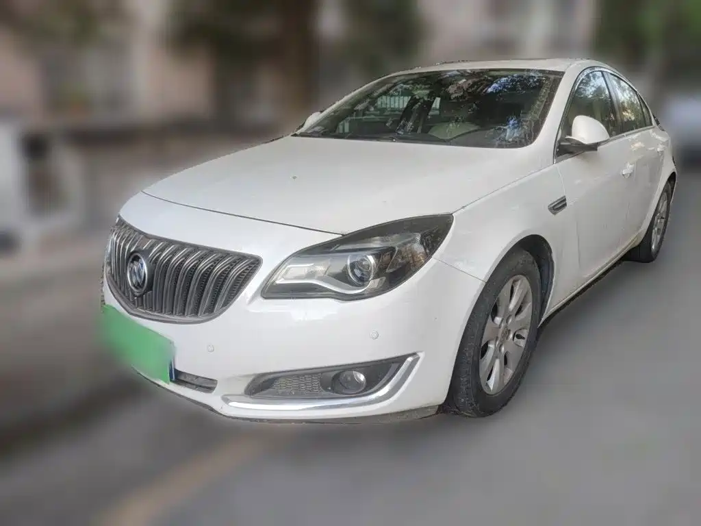 Buick Regal 2015 — фото 1