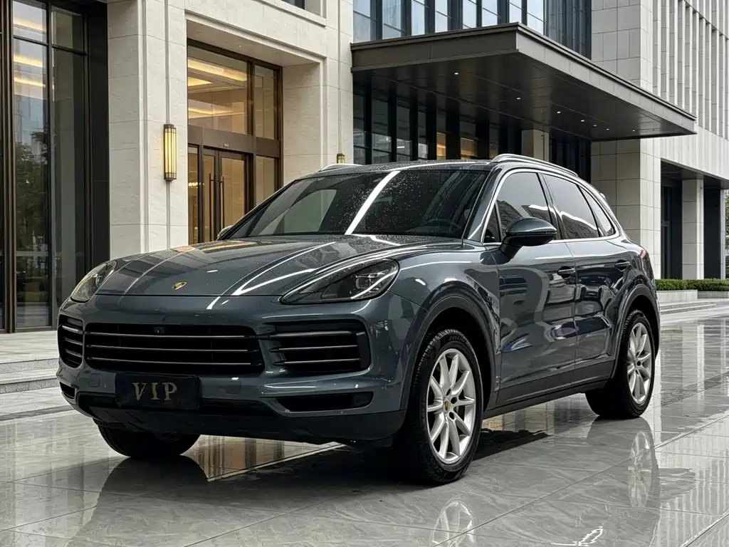 Porsche Cayenne 2018 — фото 1