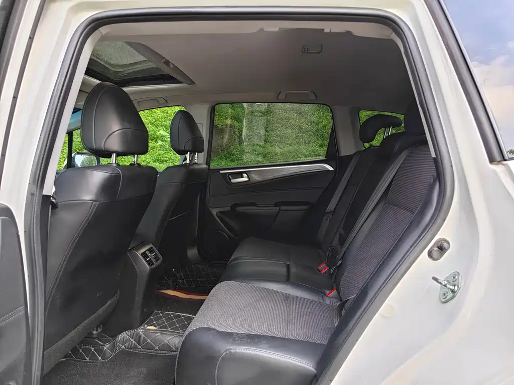 Honda Jade 2015 — фото 11