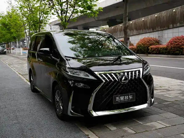 Toyota Wilfa 2023