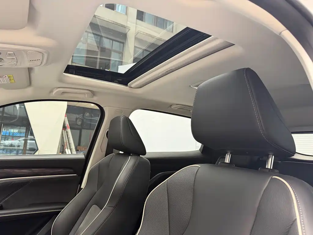 Haval H6 2023 — фото 13