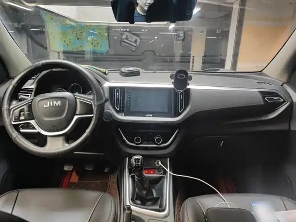 Isuzu RE-MAX Ruimai 2021
