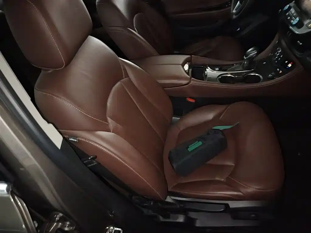 Buick Envision Plus 2015 — фото 25