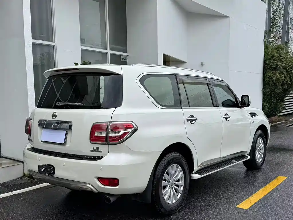 Nissan Patrol 2018 — фото 6
