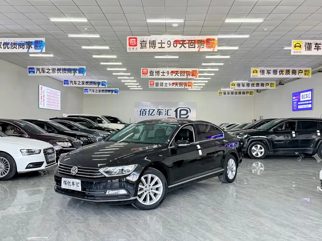 Volkswagen Magotan 2018 — фото 1