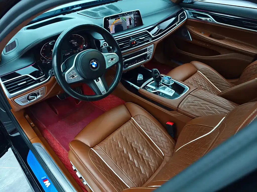 BMW 7 Series 2019 — фото 6