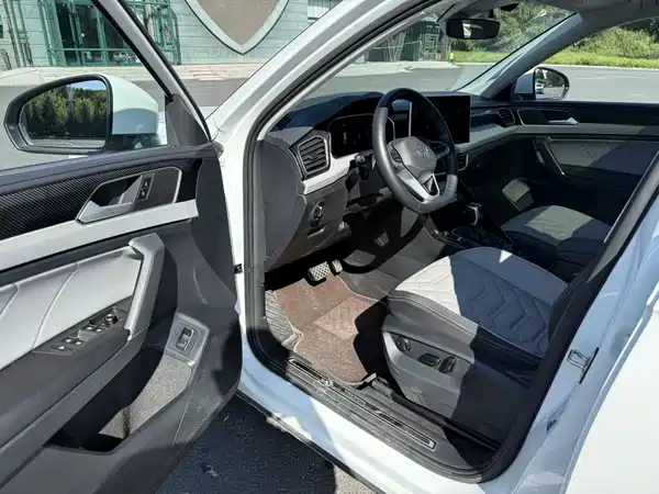 Volkswagen Tayron 2023