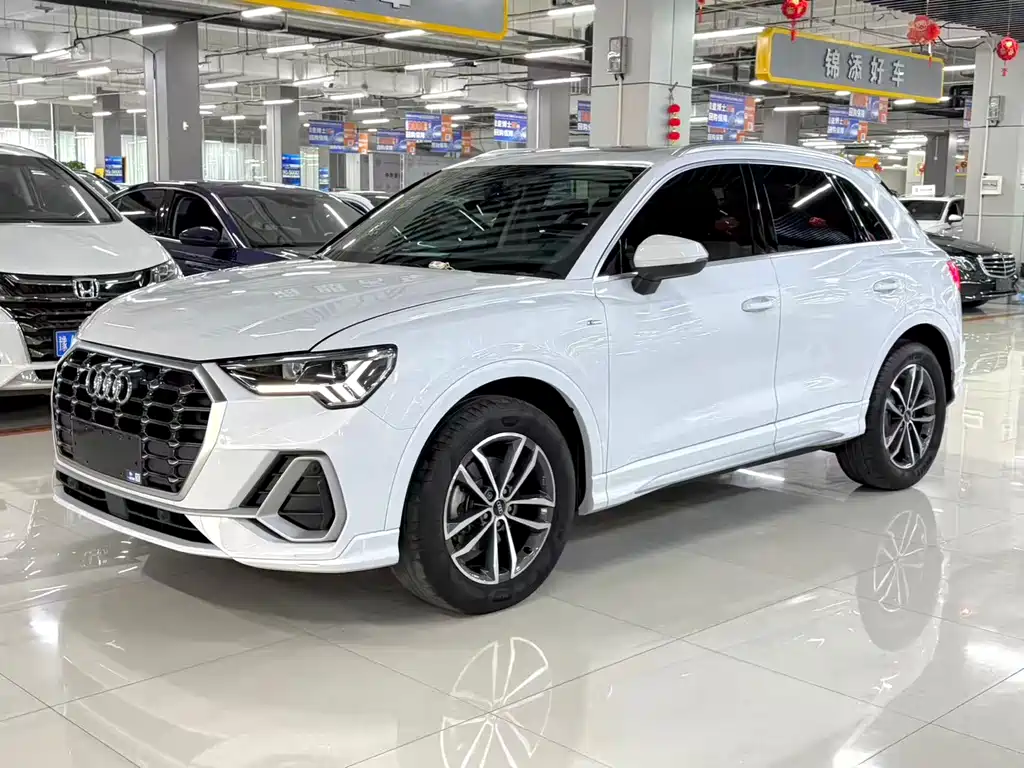 Audi Q3 2022