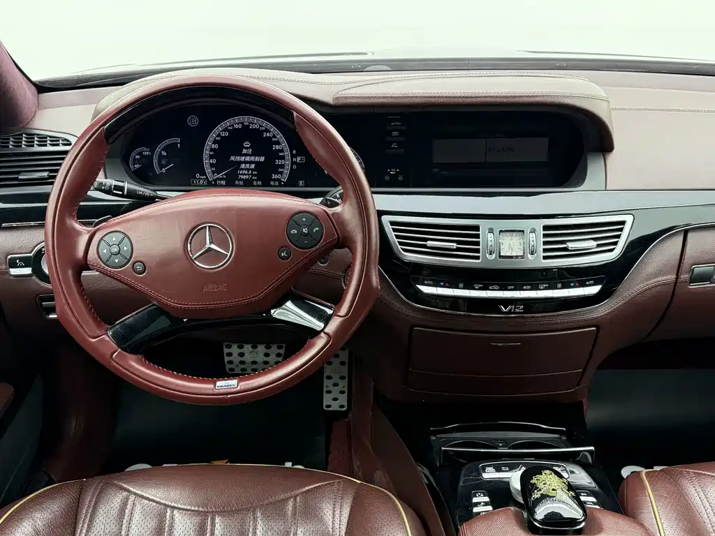 Brabus S-Class 2019 — фото 19