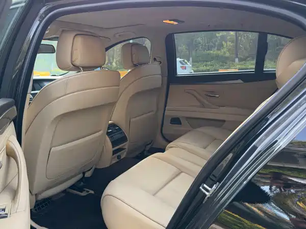 BMW 5 Series 2012