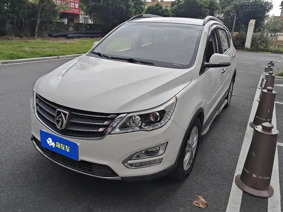 Baojun 560 2016