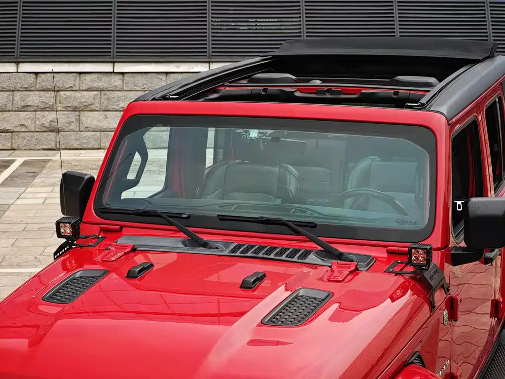 Jeep Wrangler 2020 — фото 9