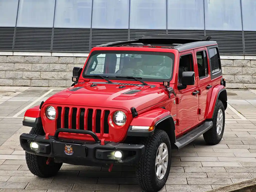 Jeep Wrangler 2020 — фото 1