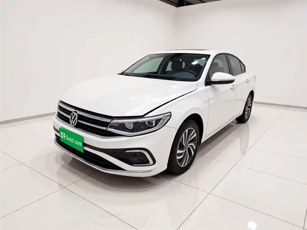 Volkswagen Bora 2023
