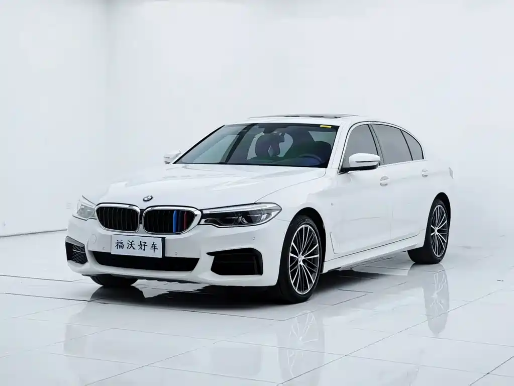 BMW 5 Series 2020 — фото 1