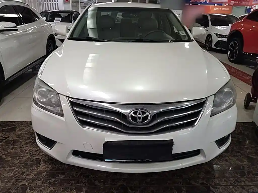 Toyota Camry 2014 — фото 3