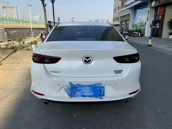 Mazda 3 Axela 2021