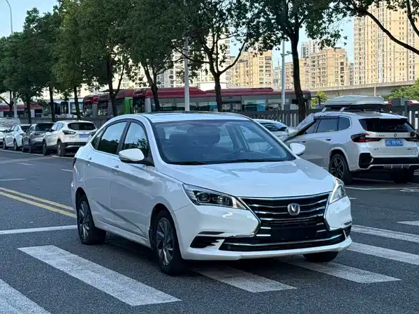 Changan Eado DT 2018