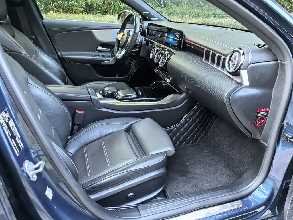 Mercedes-Benz A-Class AMG 2020 — фото 9