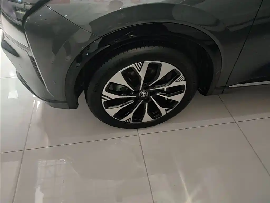 Changan CS75 PLUS 2025 — фото 23