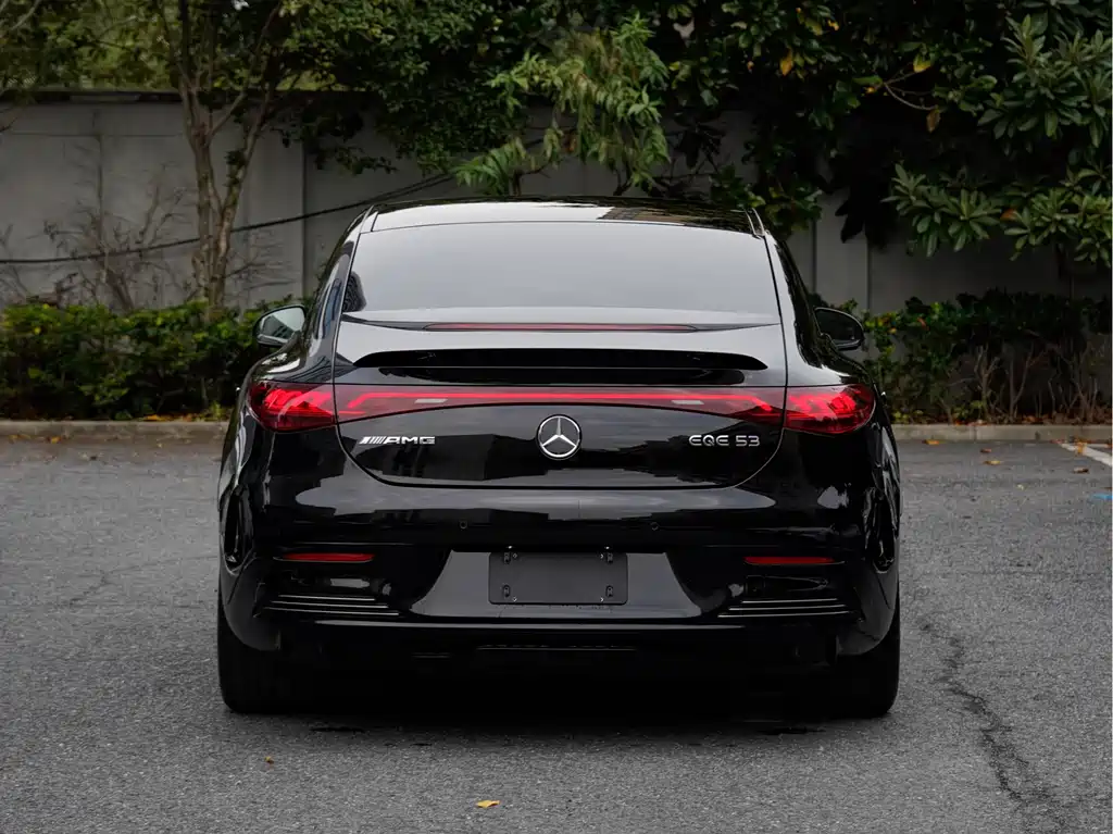 Mercedes-Benz EQE AMG 2024