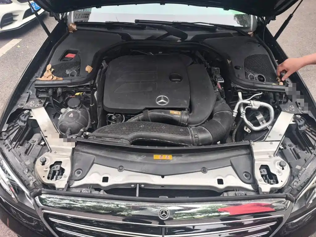 Mercedes-Benz E-Class 2020 — фото 11