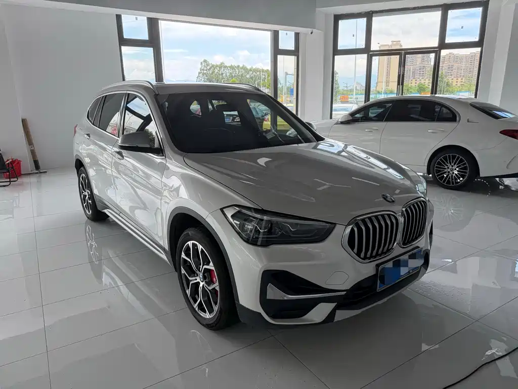 BMW X1 2023 — фото 3