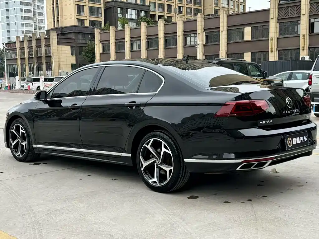 Volkswagen Magotan 2023