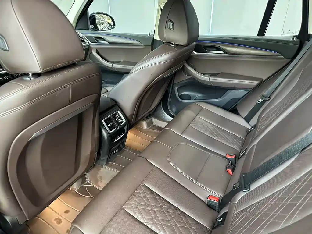 BMW X3 2022 — фото 10